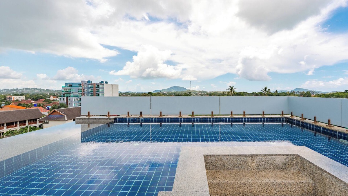 Nai Harn Apartment | Rooftop Pool 5mins to NaiHarn Beach C187