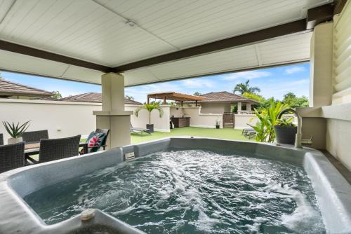 Port Douglas Apartment | Rooftop Tranquility at Stunning Temple Resort