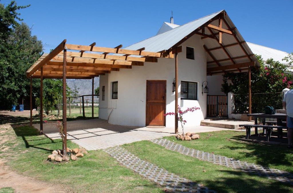 Prince Alfred Hamlet Apartment | Rooikraal Farm Rondawel
