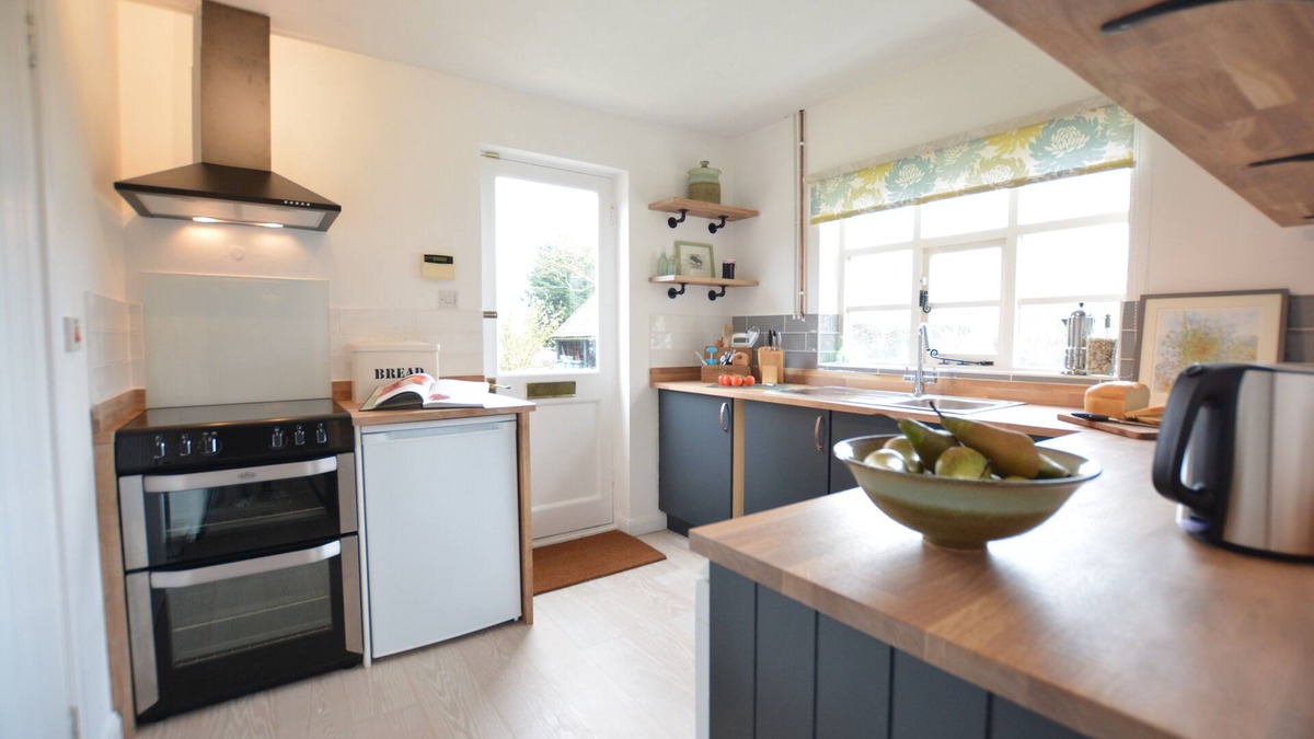 Halesworth Cottage | Rookyards