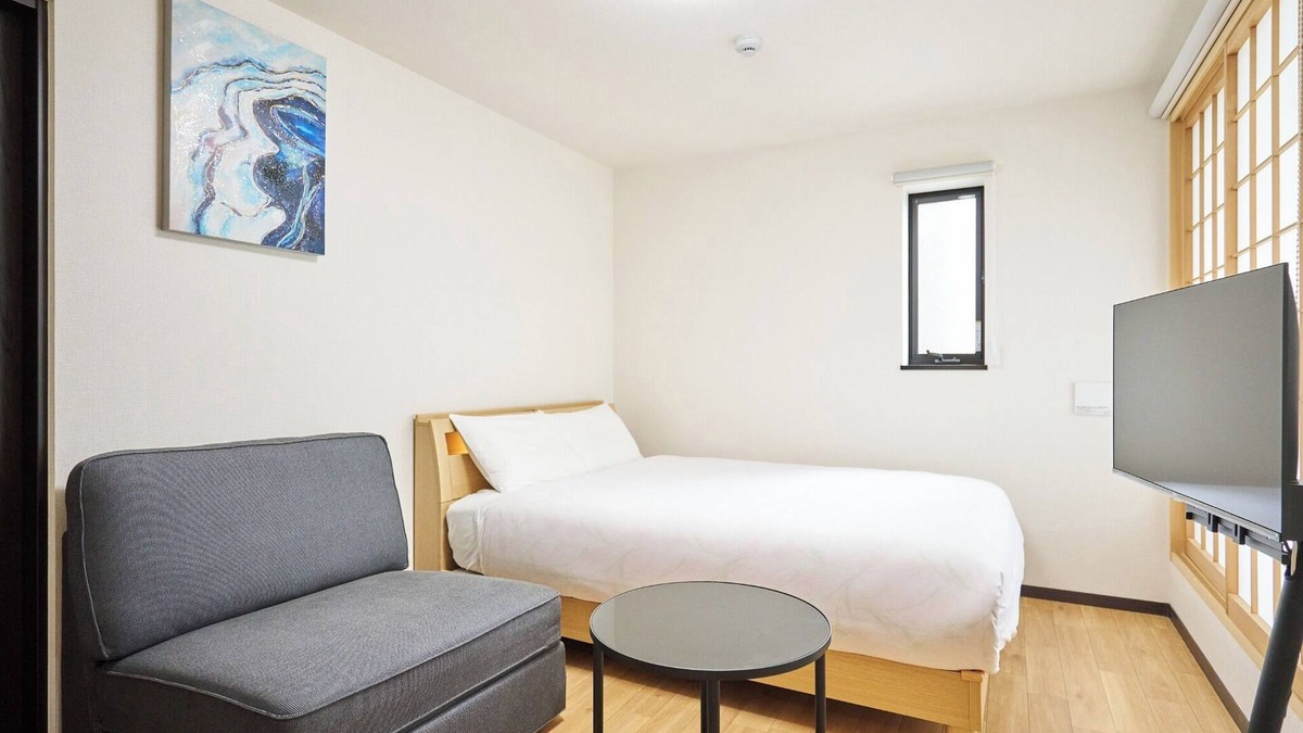 Naniwa Apartment | Room 102 A base for sightseeing in Osaka including Tsutenkaku Dotonbori Osaka Castle Universal - 1st floor room 102/Osaka Ōsaka