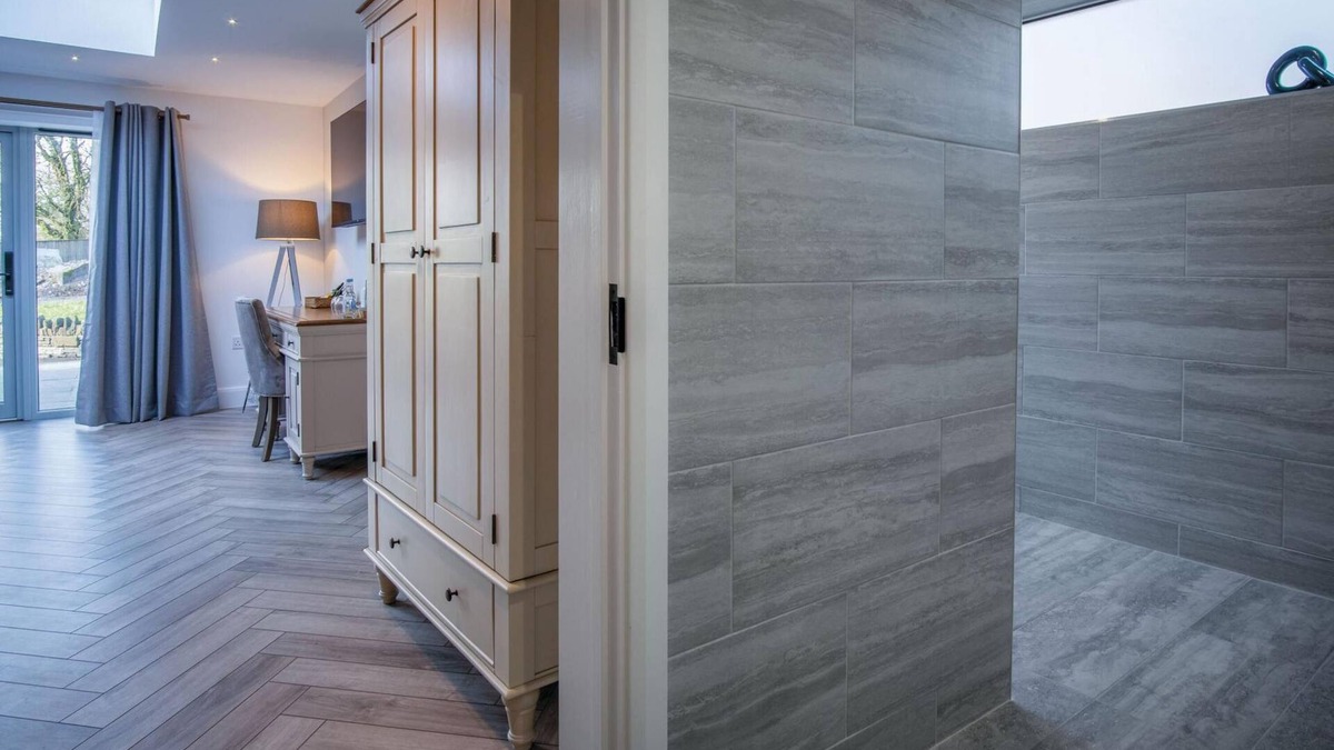 Pen-y-cae Apartment | Room 15 - The Sleeping Giant - Pen Y Cae Inn