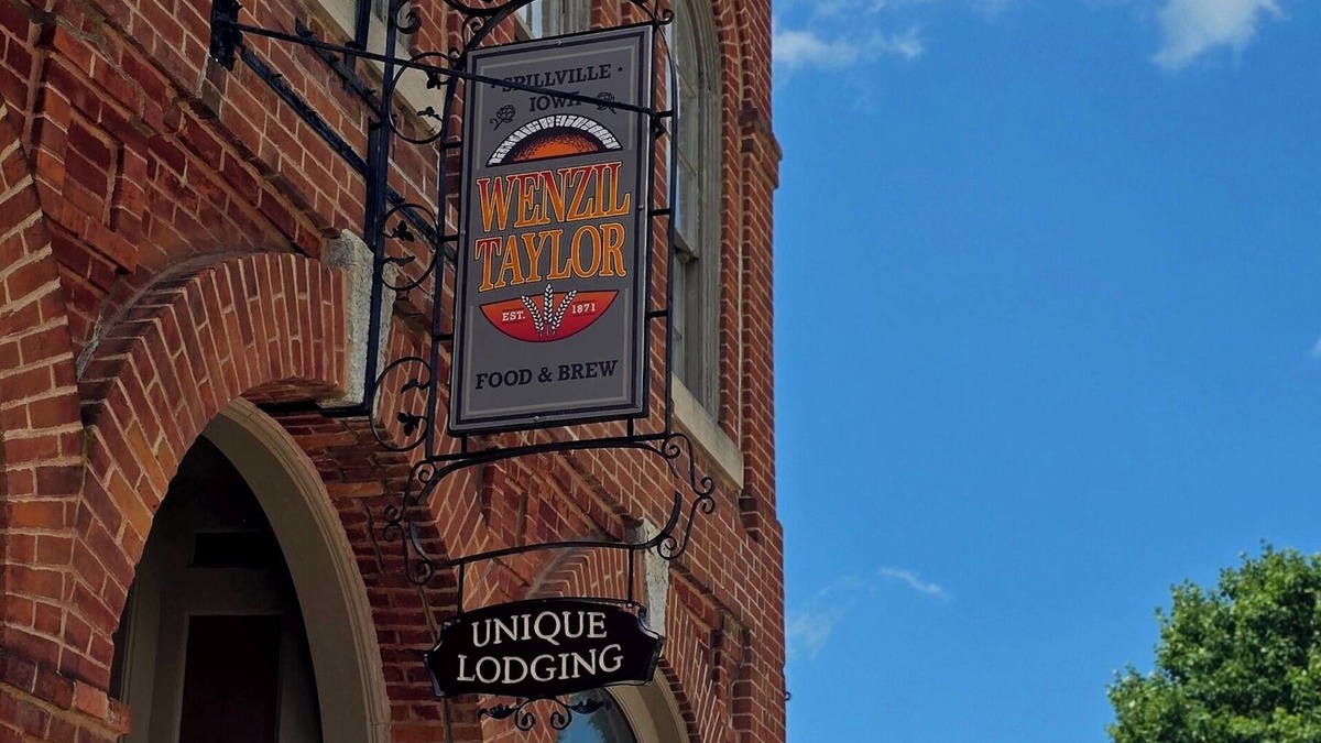 Spillville Apartment | Room 2: Sleep Where Prohibition Secrets Were Made - Historic Escape!