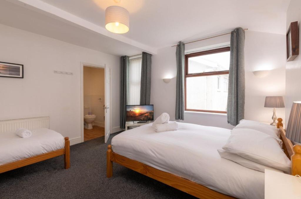 Rhosneigr House | Room 4 - Glan Neigr