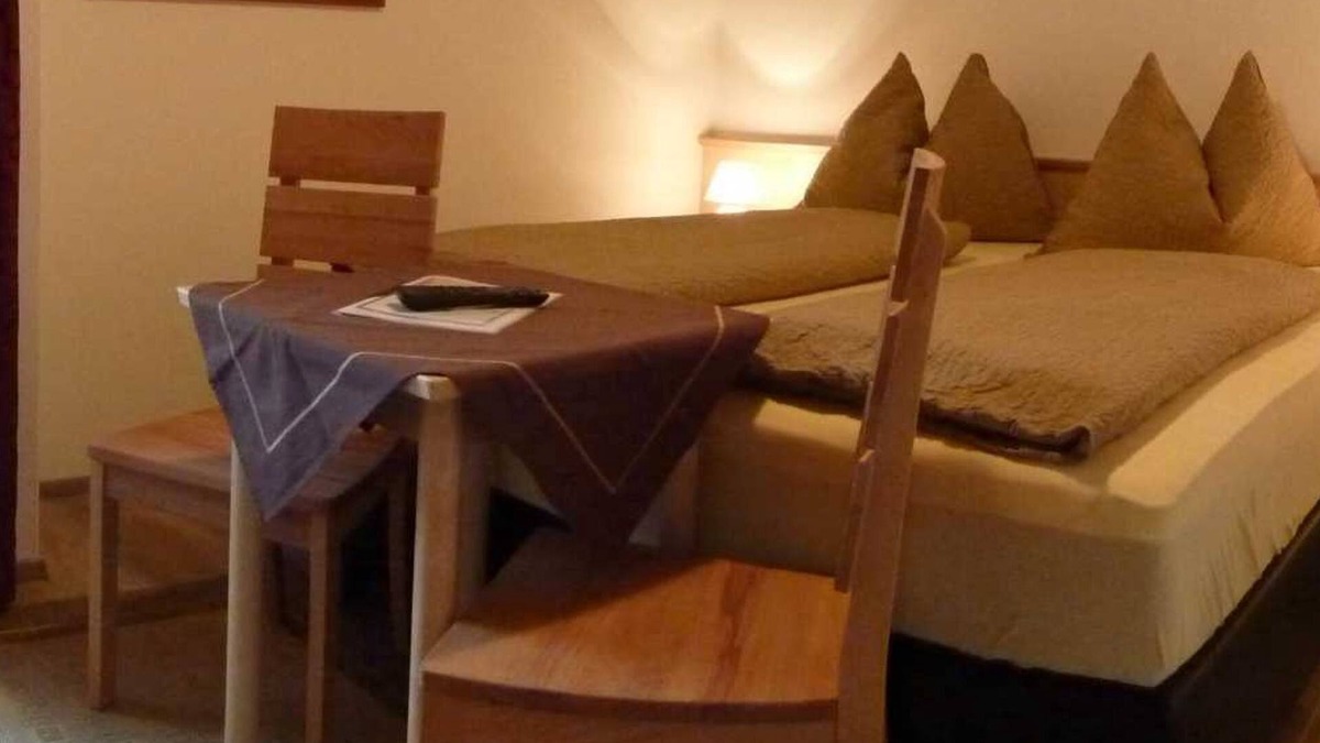 Zell am See Apartment | Room 4 - Pension Mill