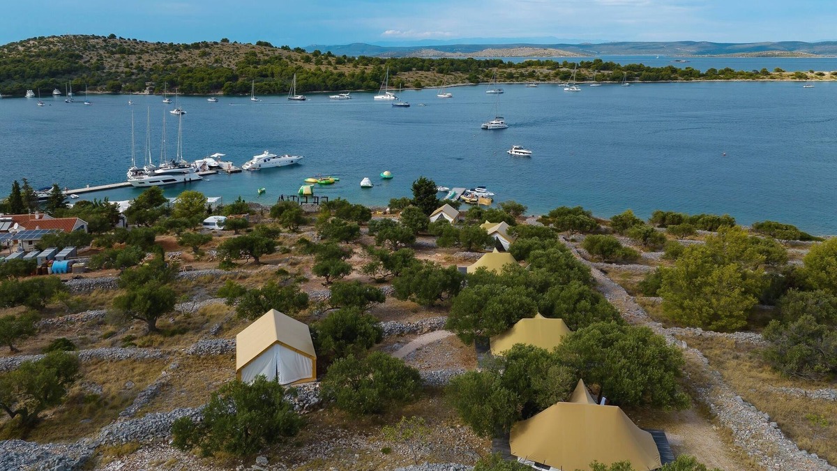 Kornati Hotel | Room 4 - Perfect Glamping for people who want more!