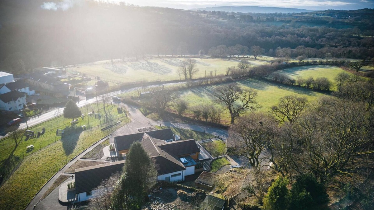 Pen-y-cae Apartment | Room 4 - The Sleeping Giant - Pen Y Cae Inn