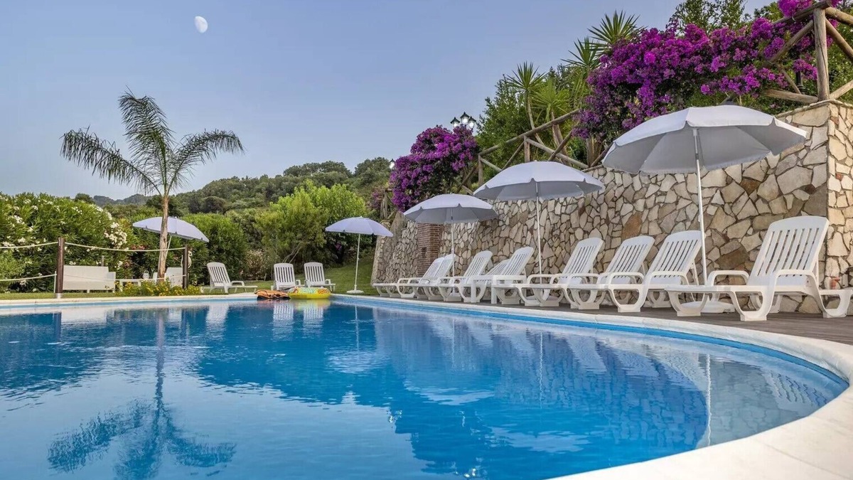 Sant'Angelo di Brolo House | Room 'Arcaloro Resort Rooms Luna' with Sea View, Wi-Fi and Air Conditioning