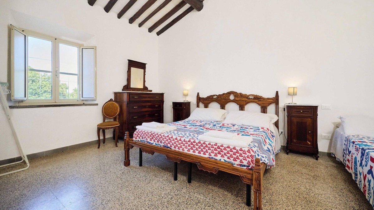 Riotorto Apartment | Room 'Camera 1 - Del Ponti' with Shared Garden and Wi-Fi