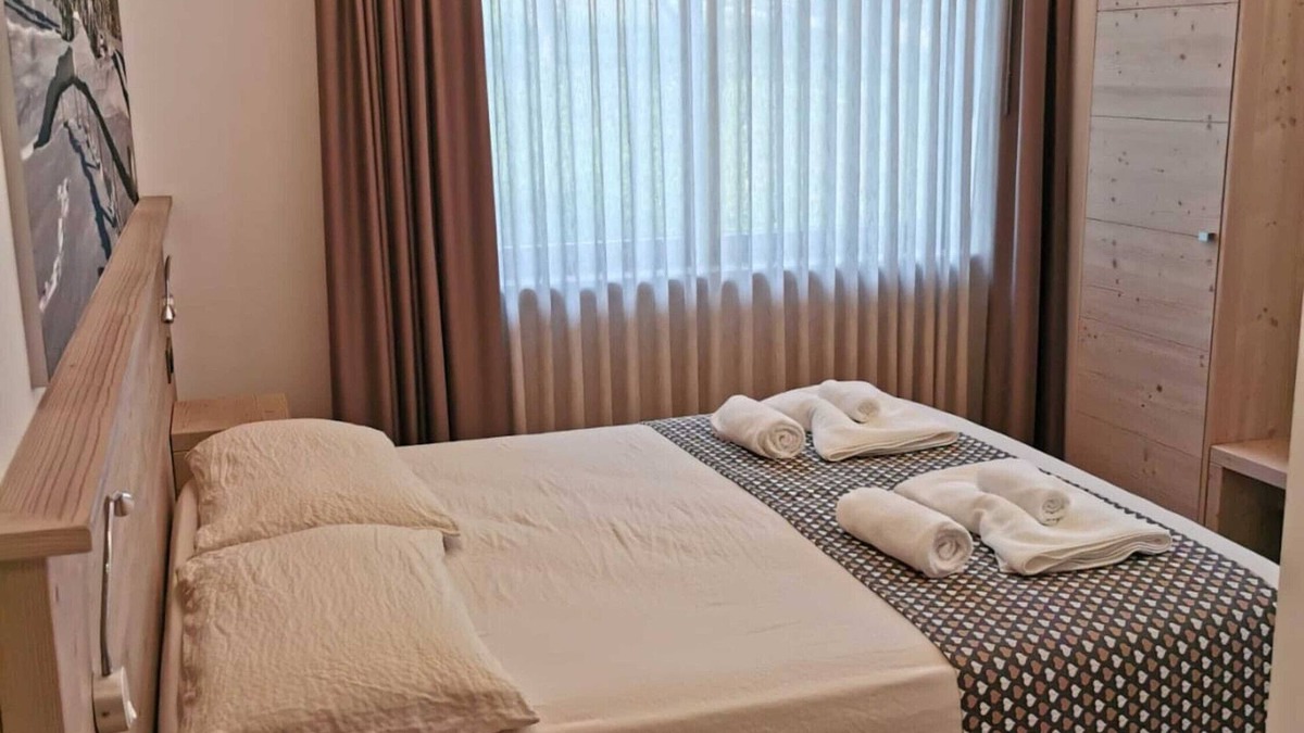 Lozzo di Cadore Apartment | Room 'Camera 1' with Wi-Fi