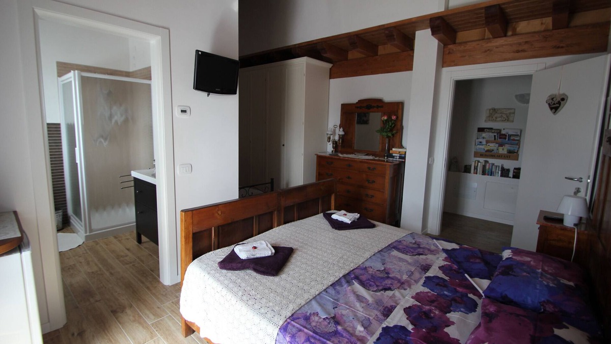 Vicenza Bed & Breakfast | Room 'Classica' with Private Terrace, Wi-Fi and Air Conditioning