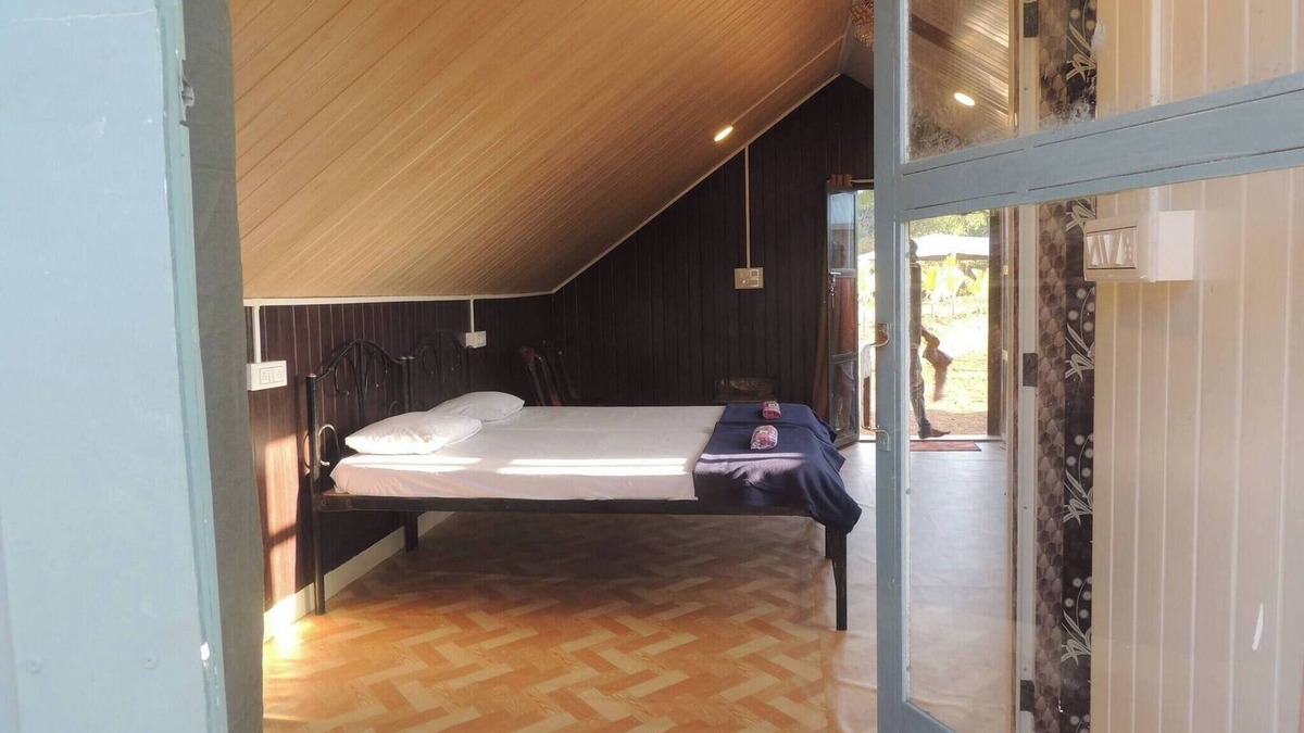 Timbholi House | Room-dandeli Aura - Accommodation Only