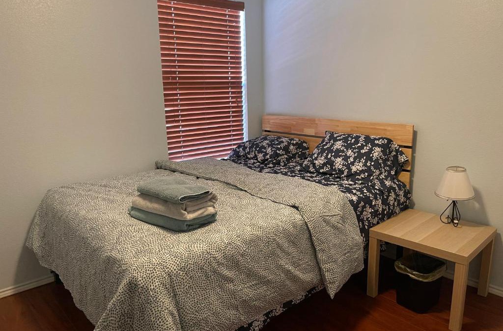West Dallas House | Room Downtown Dallas