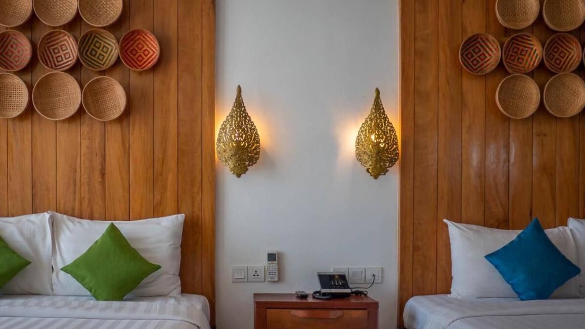 Wat Bo Area House | Room-family Suite With Balcony