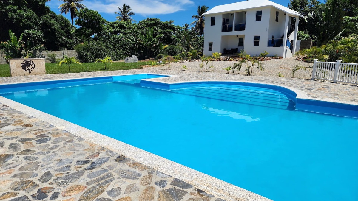 Las Galeras Apartment | Room for 2 in private villa w/pool at 5 minute walk to beachnn