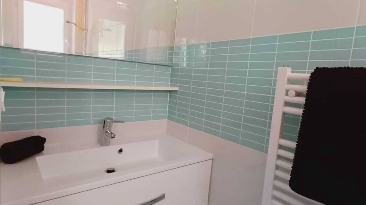 Fontanil-Cornillon House | ROOM FOR RENT NEAR GRENOBLE STREETCAR E