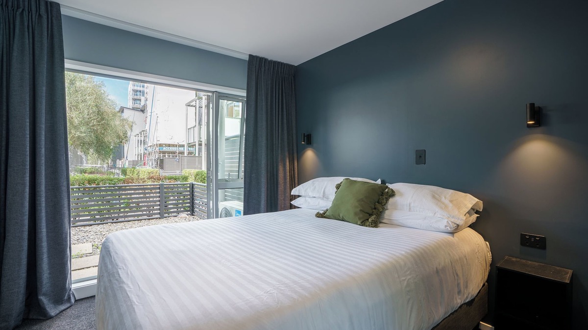 Parnell Apartment | Room in CBD Townhouse