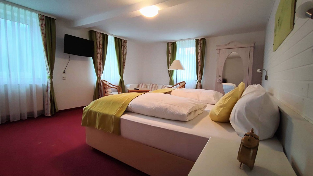 Hundsbach Bed & Breakfast | Room in Guest Room - Pension Forelle Double Room