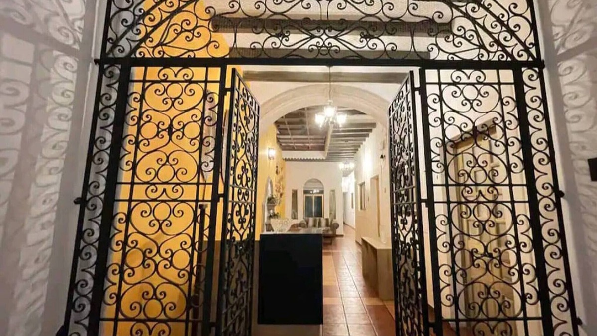 Historic Centre House | Room in Guest Room - Room 3 for 2 People, Double Bed