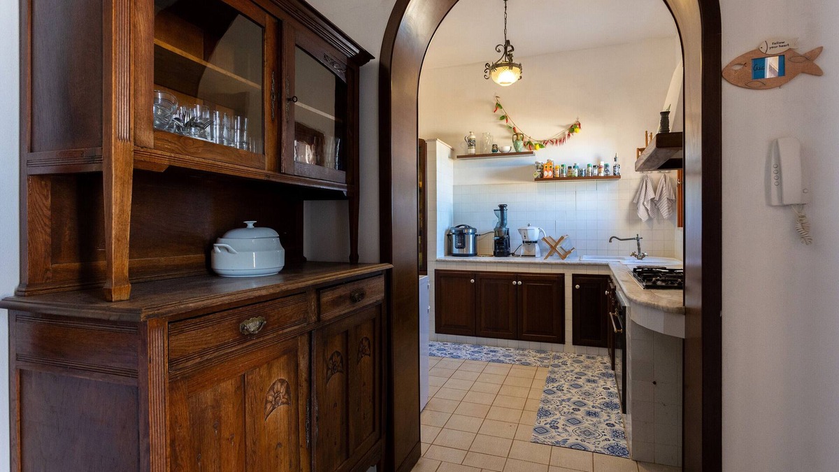 San Leonardo House | Room 'Maestrale' with Sea View, Wi-Fi and Air Conditioning