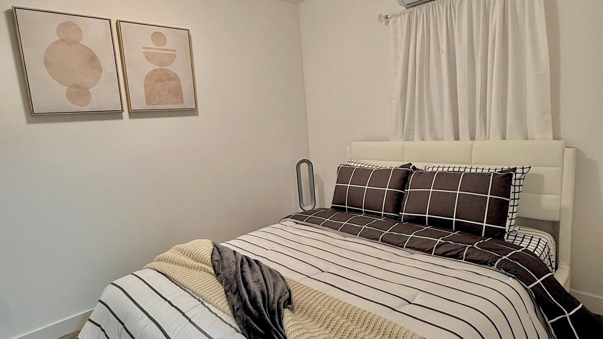 Paradise Apartment | Room modern and comfy, in VEGAS !