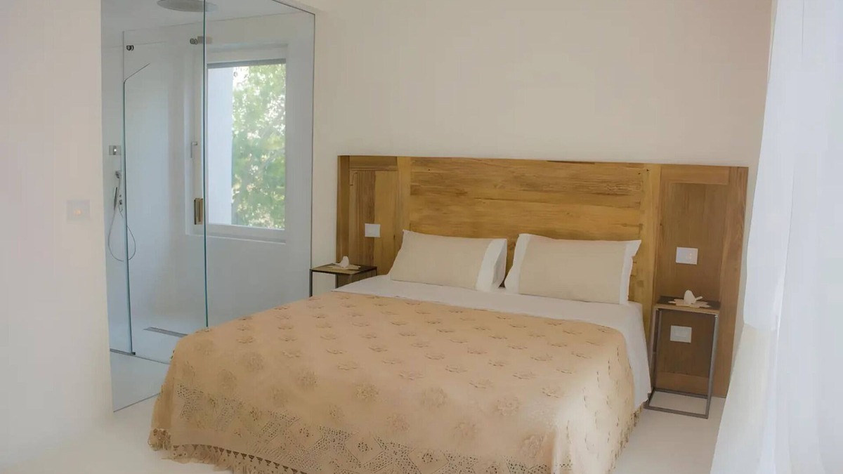 Porto Cesareo Apartment | Room 'Valentino - 03' with Shared Terrace, Wi-Fi and Air Conditioning