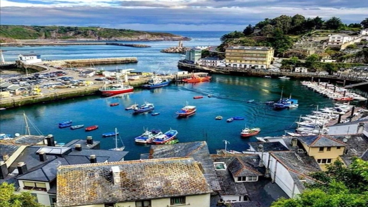 Luarca House | Room-welcoming Double Room With Private