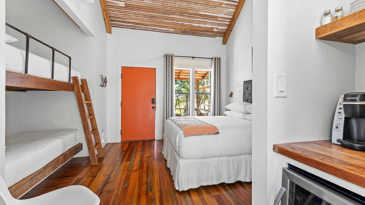 Comfort Cabin | Room with One Queen and Two Twin Beds, Private Patio with Creek View