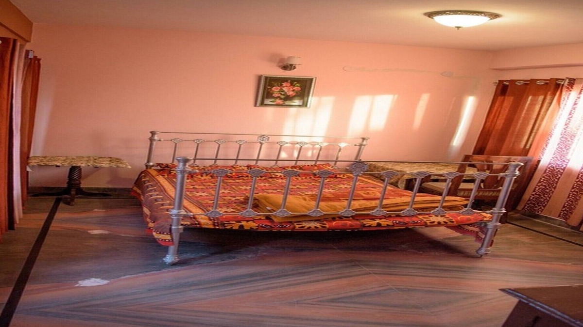 Bullawala Cottage | Room with Private Kitchen