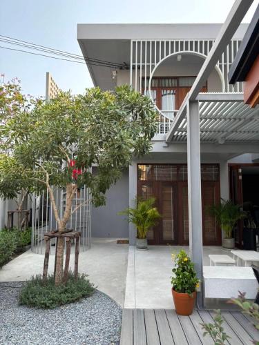 Phra Nakhon House | ROOMS at Number60 Khaosan Bangkok