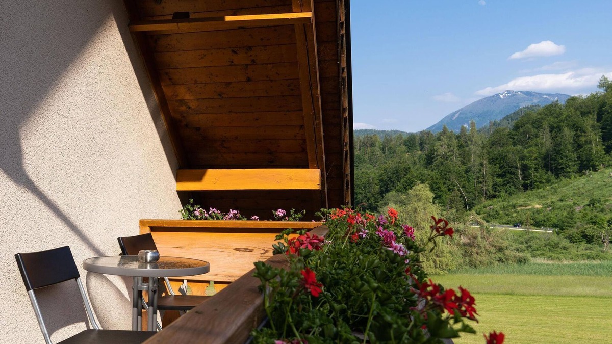 Sittersdorf Cottage | Rooms Vienna - B&B Gösselsdorfer Seeblick