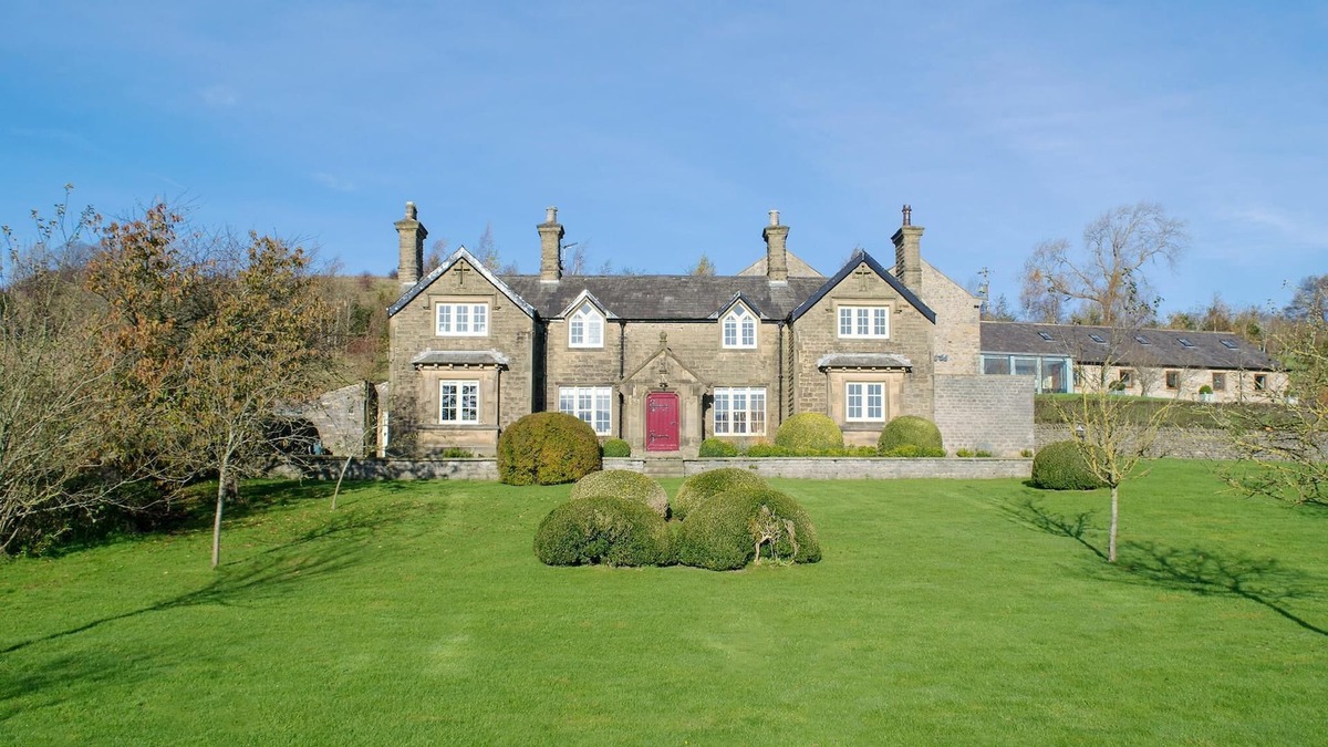Skipton House | Roomy 6BR House in 3,000-acre Country Estate. Has Kids Cave!