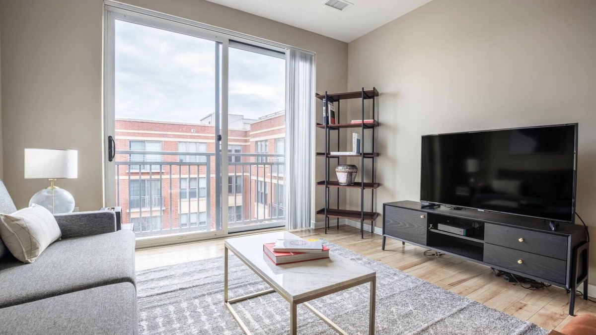 Near Northeast Apartment | Roomy NoMa 1BR w/Gym, Doorman, Garden, nr. Union Station, by Blueground