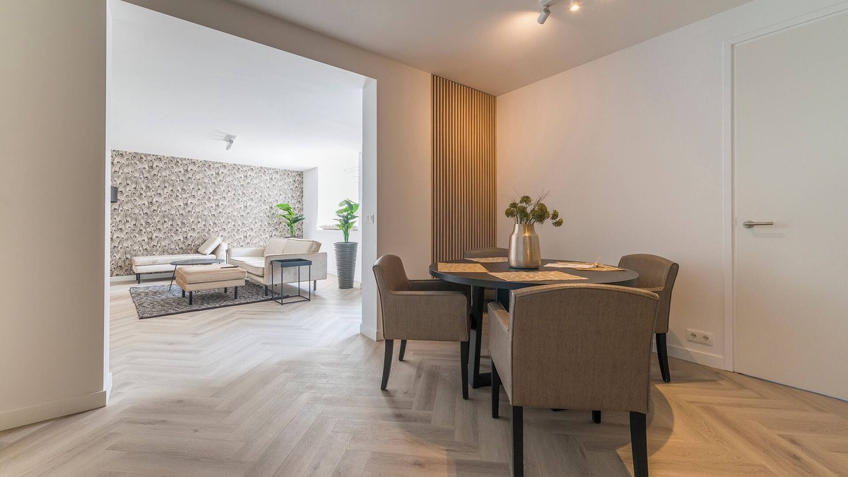 Centrum Apartment | Roosendaal Leon Room 1 · Leon | Spacious apartment with garden | Room 1