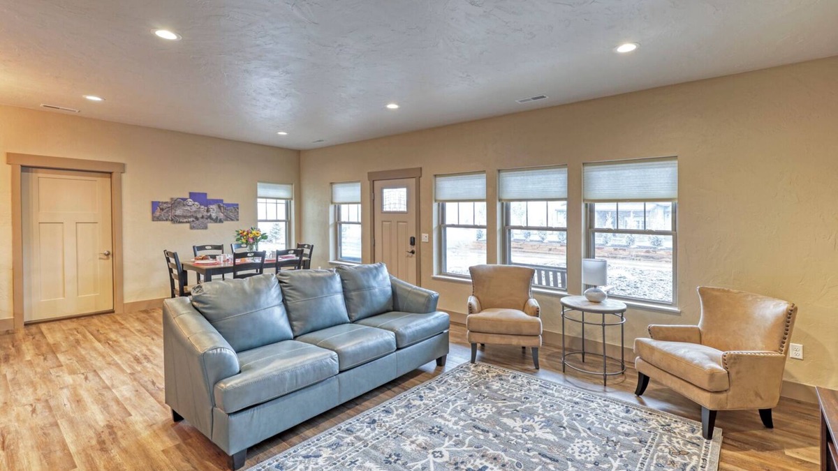 Rockerville Condo | "Roosevelt’s Retreat: A Rough Rider’s Haven!" Near Mt. Rushmore - This two-bedroom condo is your perfect home base for adventure and relaxation. Just minutes from Mount Rushmore, Crazy Horse Memorial, Custer State Park, Sturgis, and the Badlands.