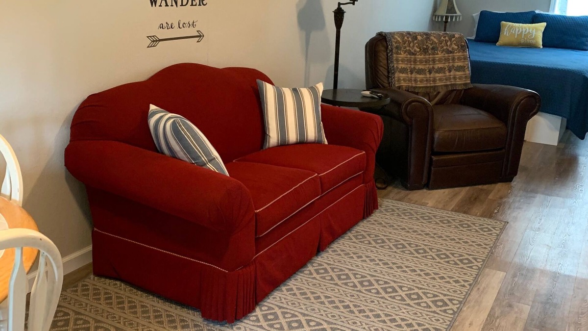 Huntsville Apartment | Rooster's Place