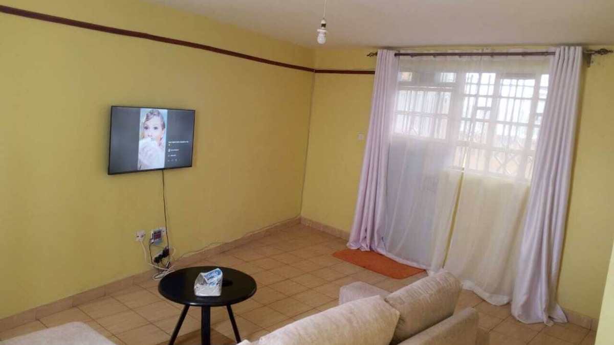 Kitengela Hotel | Rosalina in and out