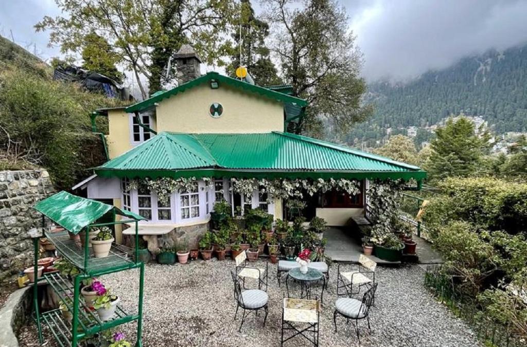 Nainital Villa | ROSASTAYS Nainital