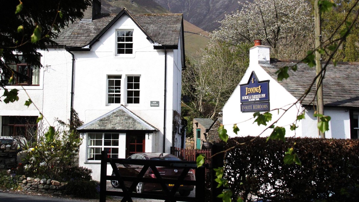 Threlkeld Cottage | ROSE COTTAGE, family friendly, character holiday cottage in Threlkeld