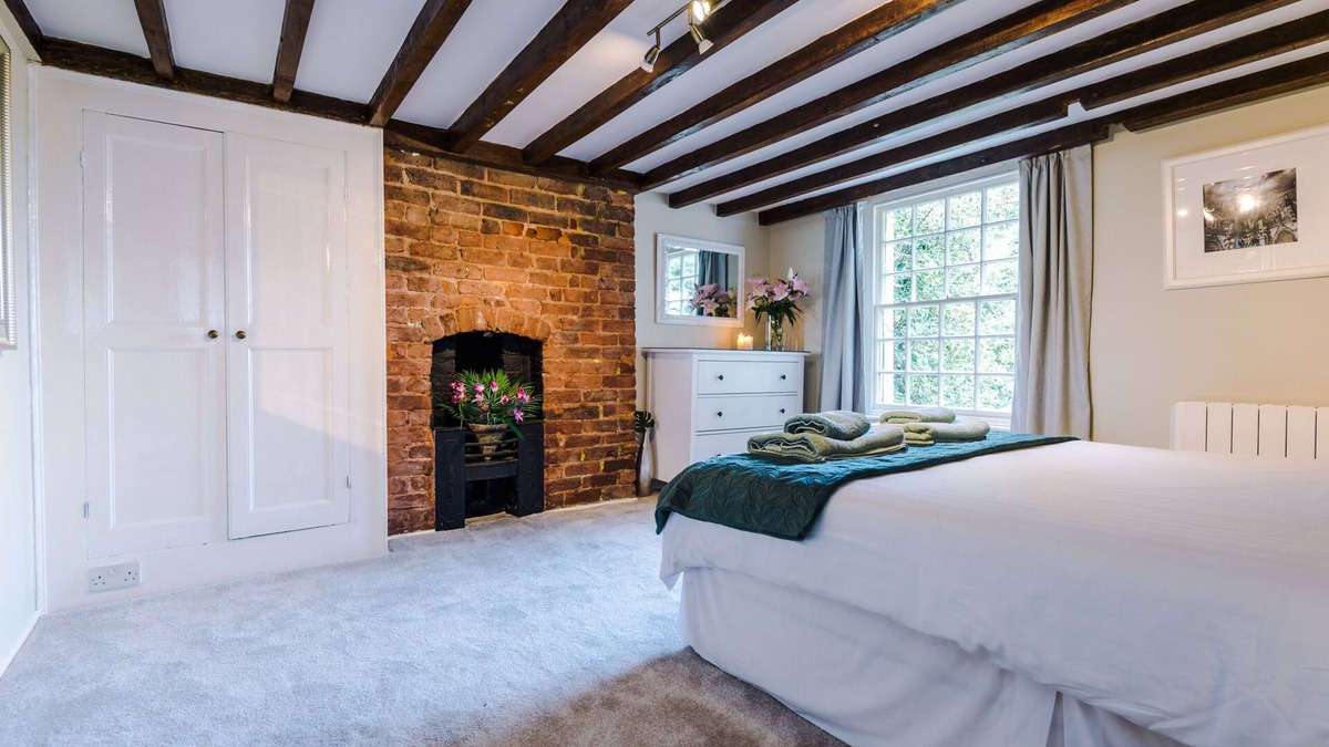 Cheshire West and Chester Cottage | Rose Cottage