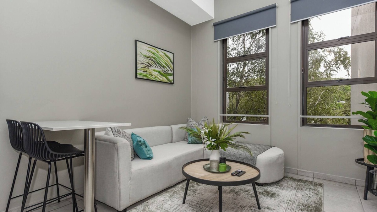 Parkwood Apartment | Rosebank Chic: Luxe City Living