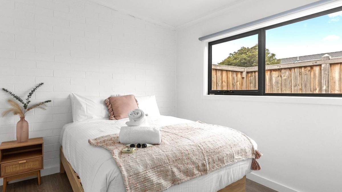 Capel Sound Apartment | Rosebud Beachfront Haven Coastal Bliss Four