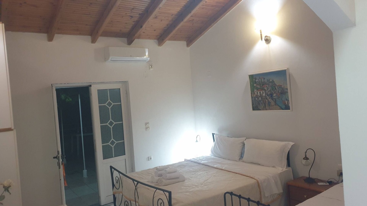 Lukove Apartment | Rosemary House 3