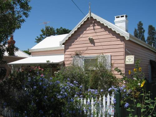 Mosman Park Bed & Breakfast | RoseMoore Bed & Breakfast