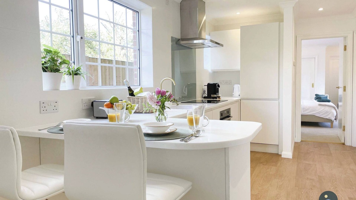 Dorchester Apartment | Rosenne - Luxury Annexe Retreat