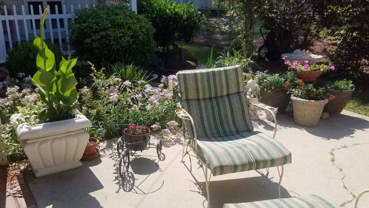 Brewton House | Rose’s Cottage is a Beautiful serene cottage nestled in the heart of Brewton, AL