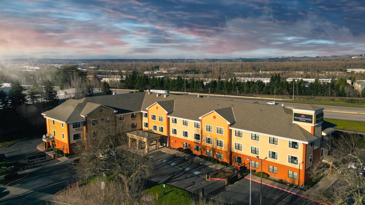 Wilkes East Hotel | Rosewood Hotel - Portland East