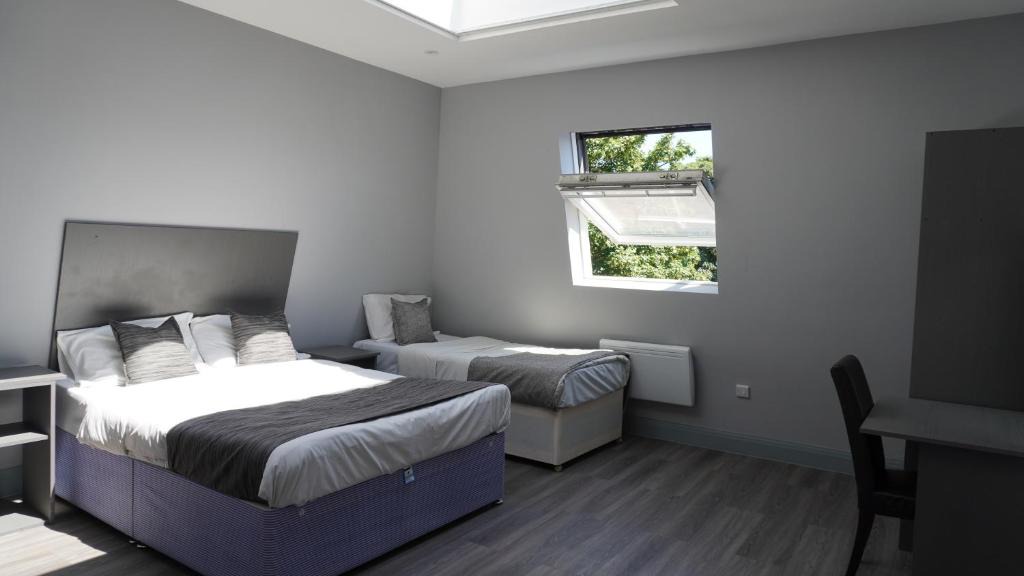 Southall Broadway Hotel | Roshni Hotel
