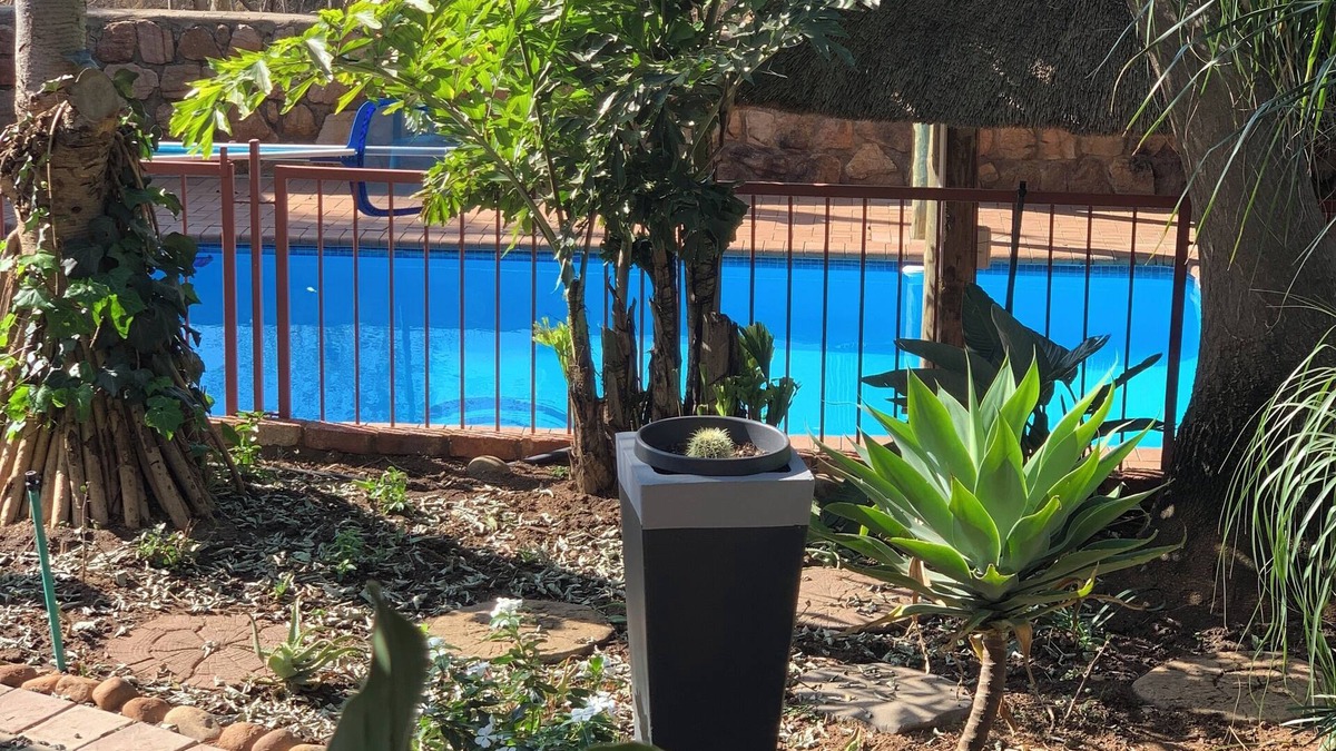 Rustenburg Apartment | @Rosie’s on RobinnSpacious, Luxury, Comfort.