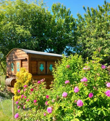 La Capelle-Bleys Other | Roulotte avec Spa